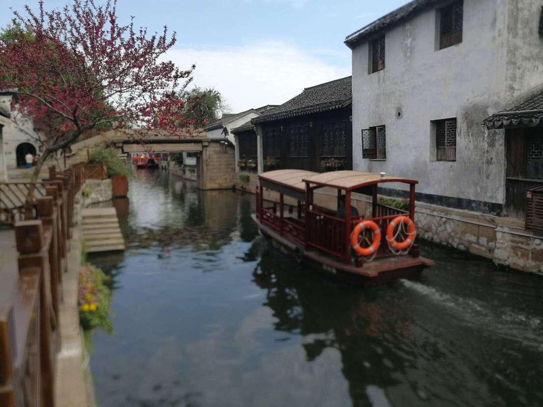 超级坦克消灭僵尸